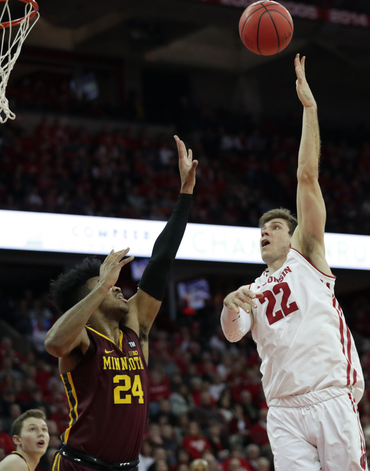 Golden Gophers 59, Badgers 52